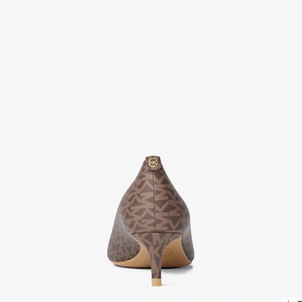 MICHAEL Michael Kors Alina
Flex Kitten Pump (Brown) Size8,new - Picture 4 of 8
